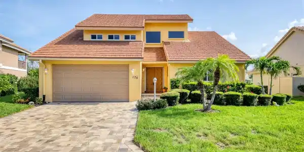 175 INLETS BOULEVARD
