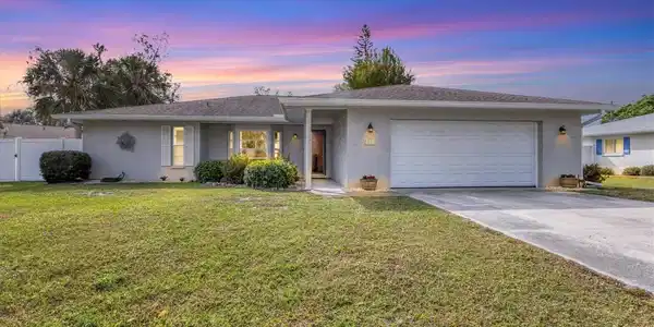 1035 OLEANDER STREET