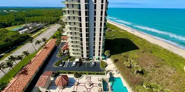 4310 N HIGHWAY A1A