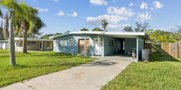 7309 ROYAL PALM DRIVE