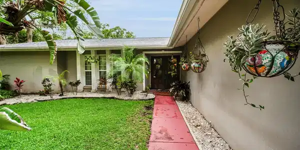 1151 LANCER LANE