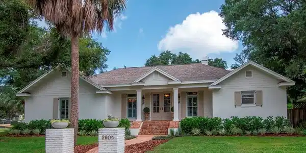2604 S BEACH DRIVE