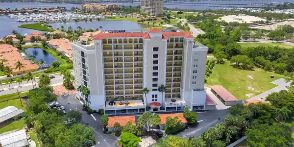 501 HABEN BOULEVARD