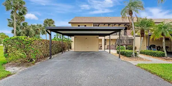 340 THREE LAKES LANE
