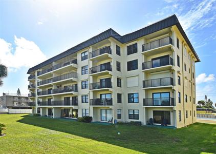 4570 OCEAN BEACH BOULEVARD