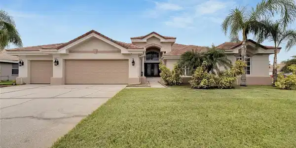 10301 MANTA WAY