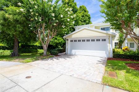 932 WOODBRIDGE COURT