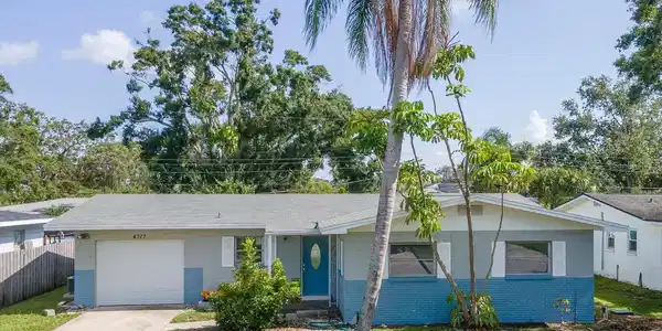 4717 W COACHMAN AVENUE