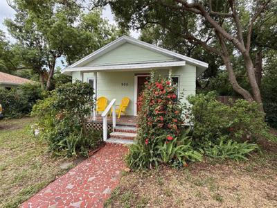 905 GRAND CENTRAL STREET