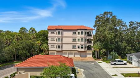 200 CEDAR COVE