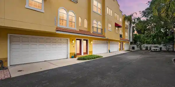 3304 LAS CAMPOS PLACE