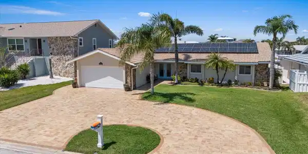 5033 CABRILLA COURT