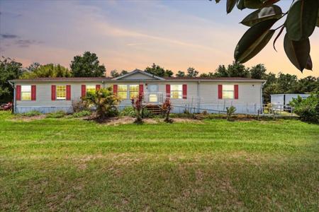 10043 SW VICTORY DRIVE