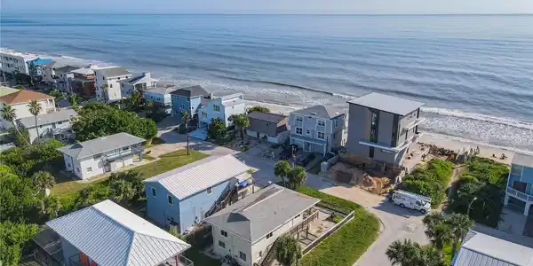 6890 S ATLANTIC AVENUE
