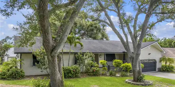 7461 PESCADOR PLACE