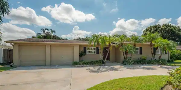 3935 W EDEN ROC CIRCLE
