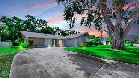 1809 67TH STREET W