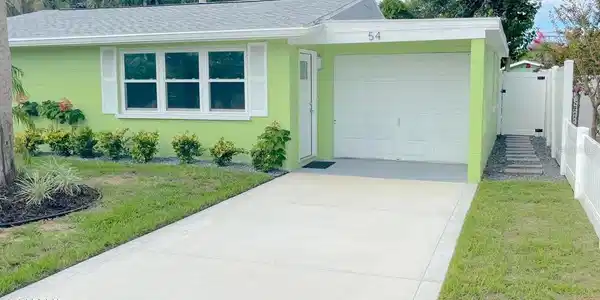 54 PALMETTO DRIVE