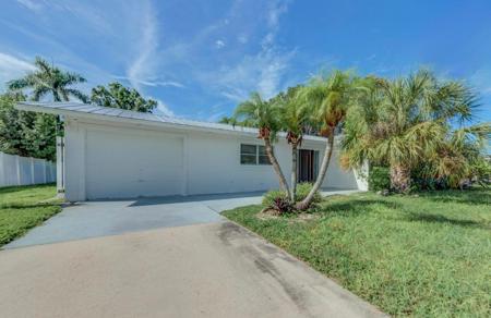 2138 PINE TERRACE