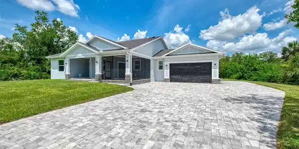 2129 LORRAINE DRIVE