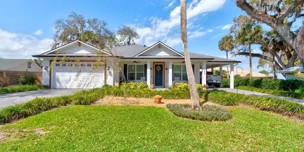 105 AZALEA CIRCLE
