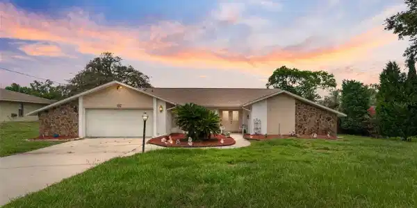 8003 DELAWARE DRIVE