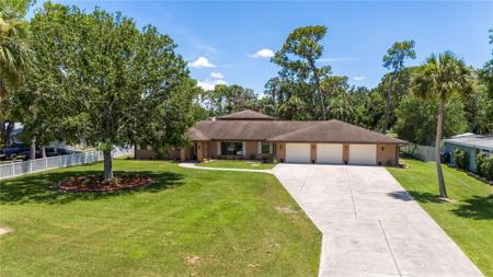 404 DICKMAN DRIVE SW