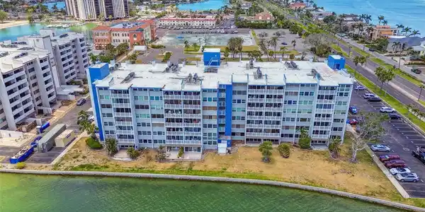 500 TREASURE ISLAND CAUSEWAY