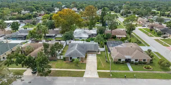 16201 TREE LINE DRIVE