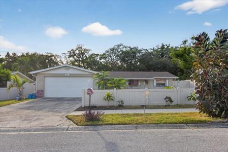 1612 COPPERTREE DRIVE