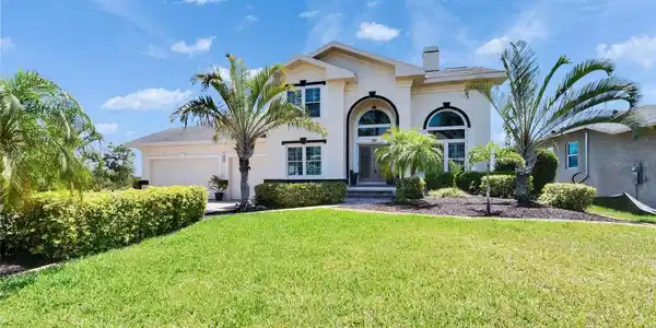 706 BUNKER VIEW DRIVE