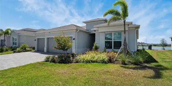 8589 SAINT KITTS CIRCLE