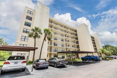 900 COVE CAY DRIVE