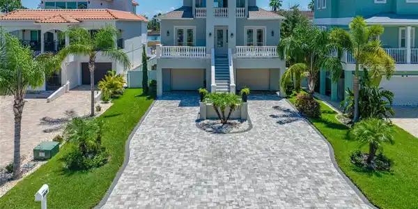 5638 EGRETS PLACE