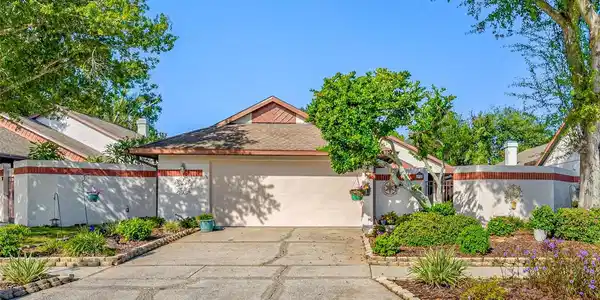 6924 SILVERMILL DRIVE