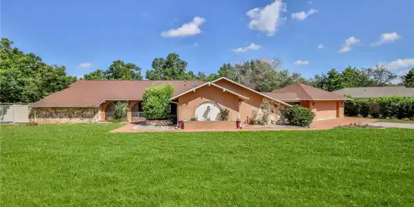 8217 CHAUCER DRIVE
