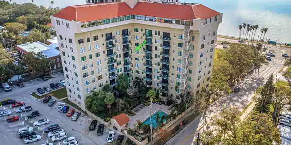 2109 BAYSHORE BOULEVARD