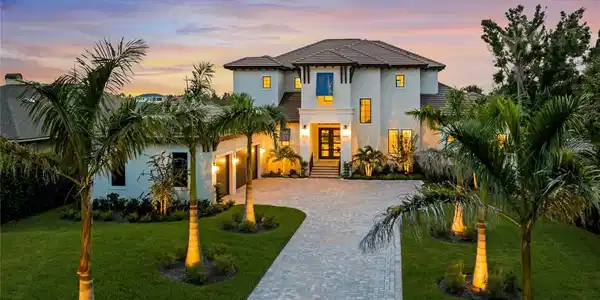 1109 BAYSHORE ROAD