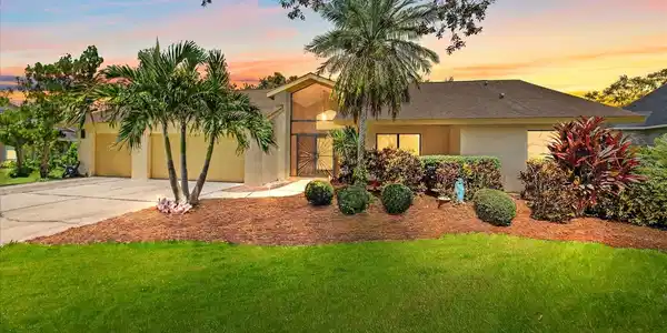 2910 OLD ORCHARD LANE