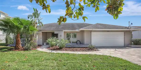 3901 E EDEN ROC CIRCLE