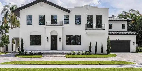 804 IDLEWOOD DRIVE