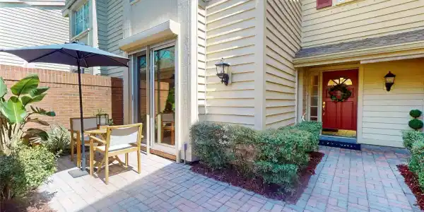 64 PELICAN PLACE