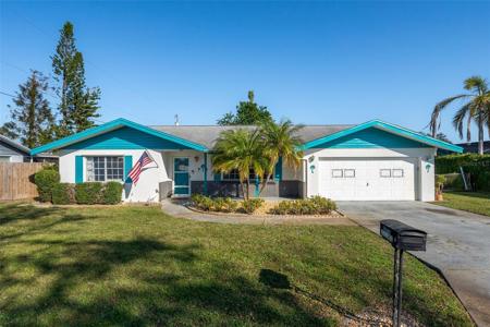 807 62ND STREET W