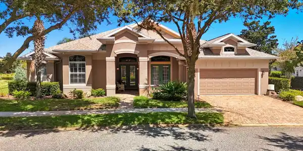 43 N PARK CIRCLE