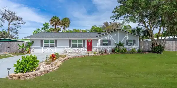 2809 LIME TREE DRIVE