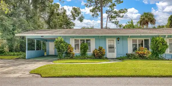 12 COUNTRY CLUB DRIVE