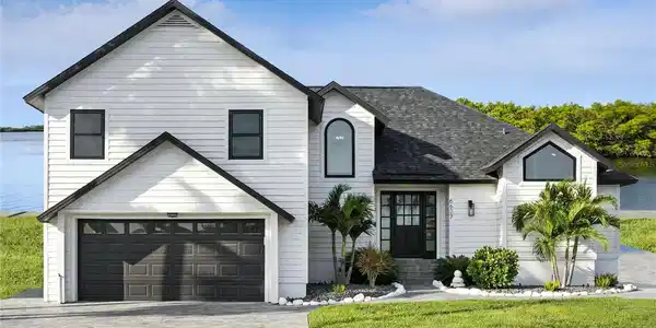 6627 DOLPHIN COVE DRIVE
