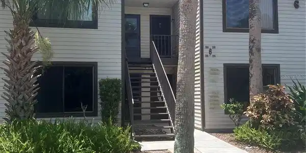376 MOORINGS COVE DRIVE