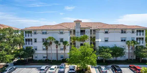 45 RIVERVIEW BEND S