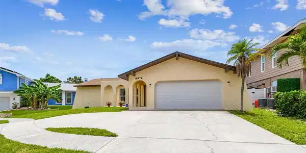 12476 81ST CT